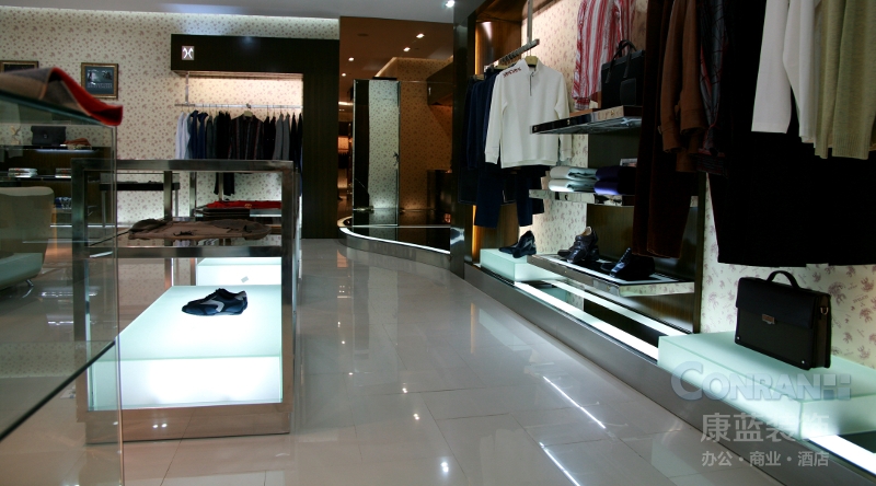 HOPTAHE 專賣店商品陳列區(qū)域局部細(xì)節(jié)