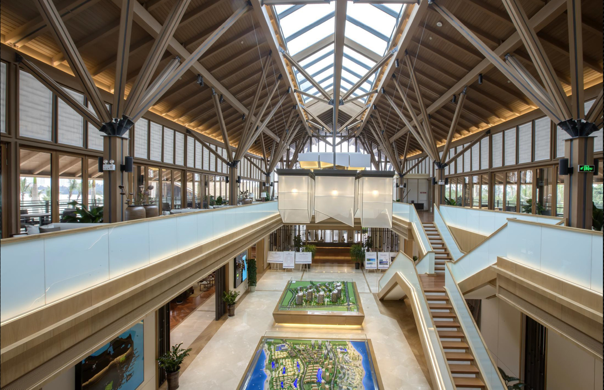 威海五季金陵?duì)I銷中心